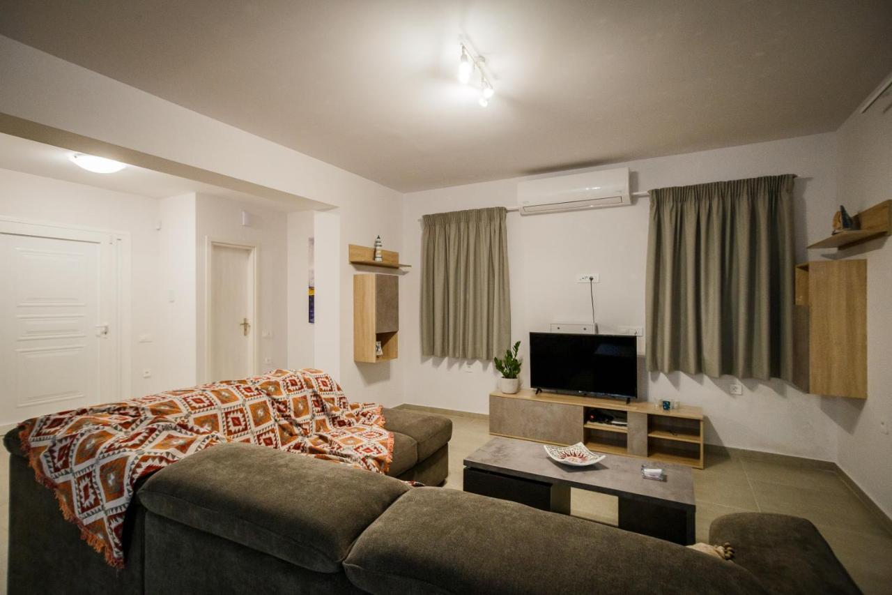Villa Boviana With Private Swimming Pool Agios Sostis  Bagian luar foto