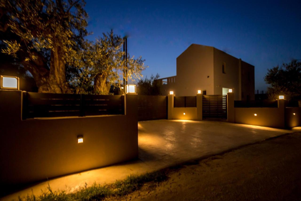 Villa Boviana With Private Swimming Pool Agios Sostis  Bagian luar foto