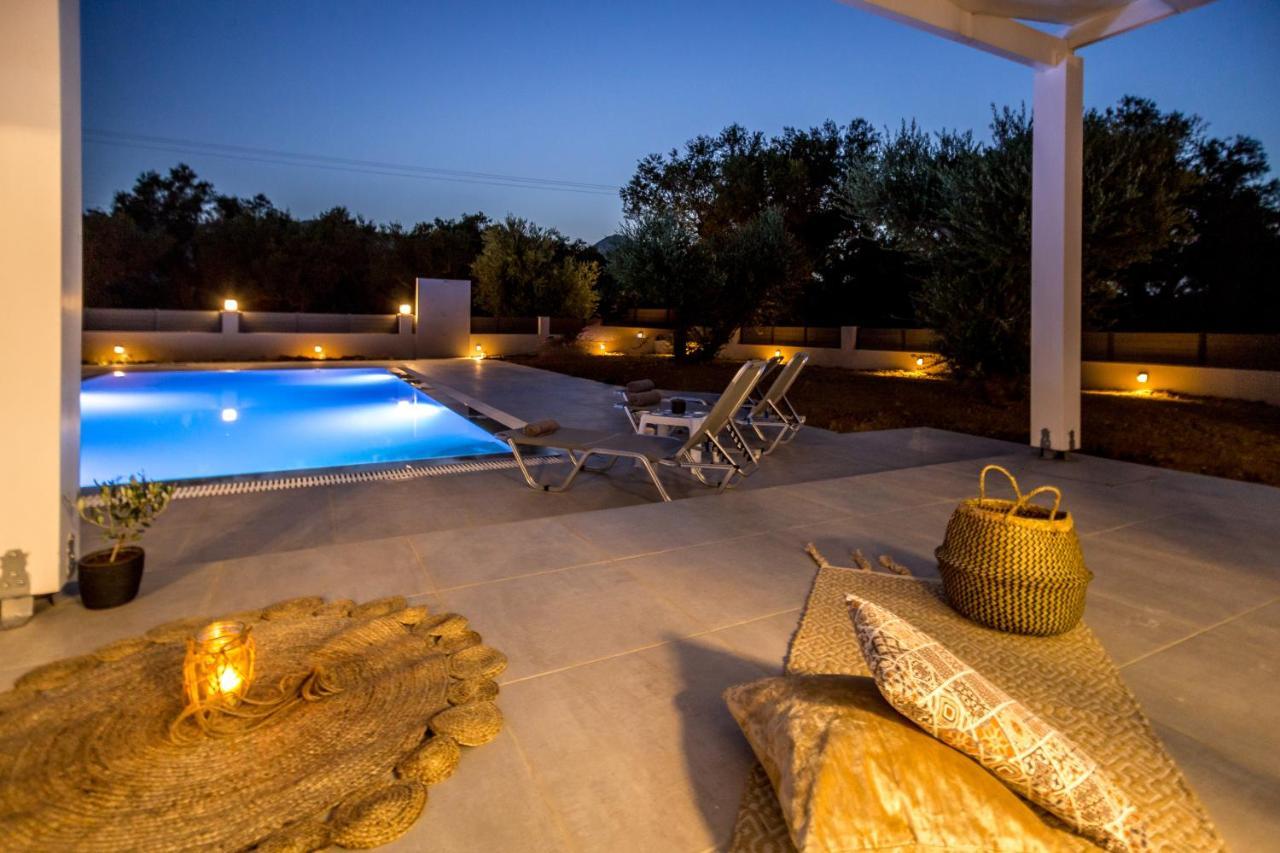 Villa Boviana With Private Swimming Pool Agios Sostis  Bagian luar foto