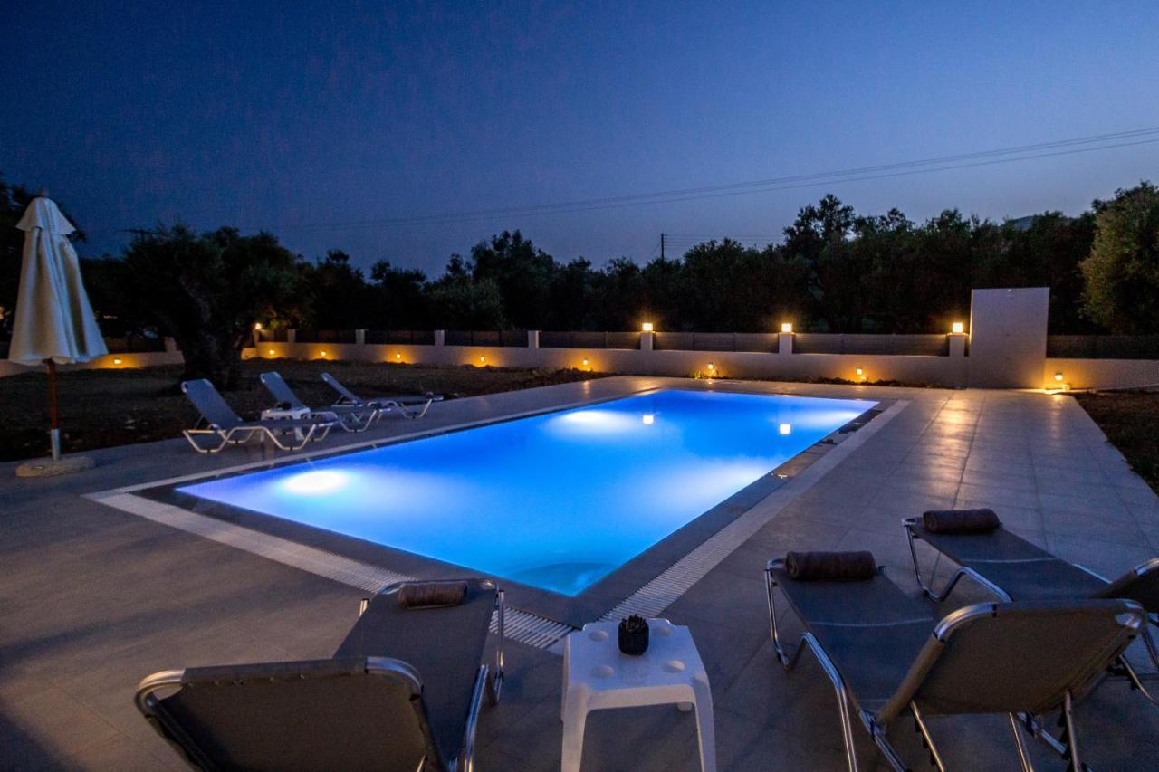 Villa Boviana With Private Swimming Pool Agios Sostis  Bagian luar foto